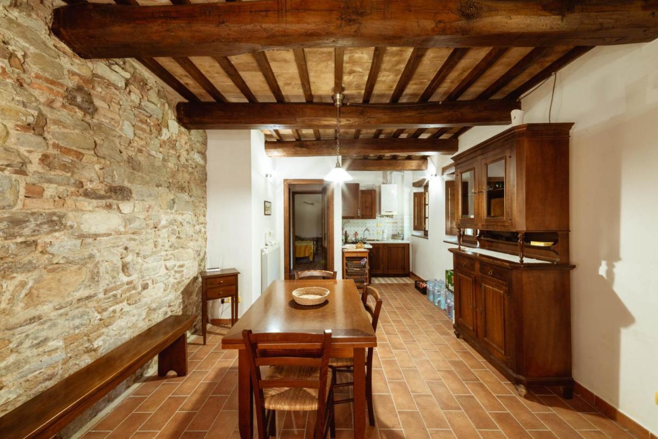 Agriturismo Le Radici อุมแบร์ทิเดอ ภายนอก รูปภาพ