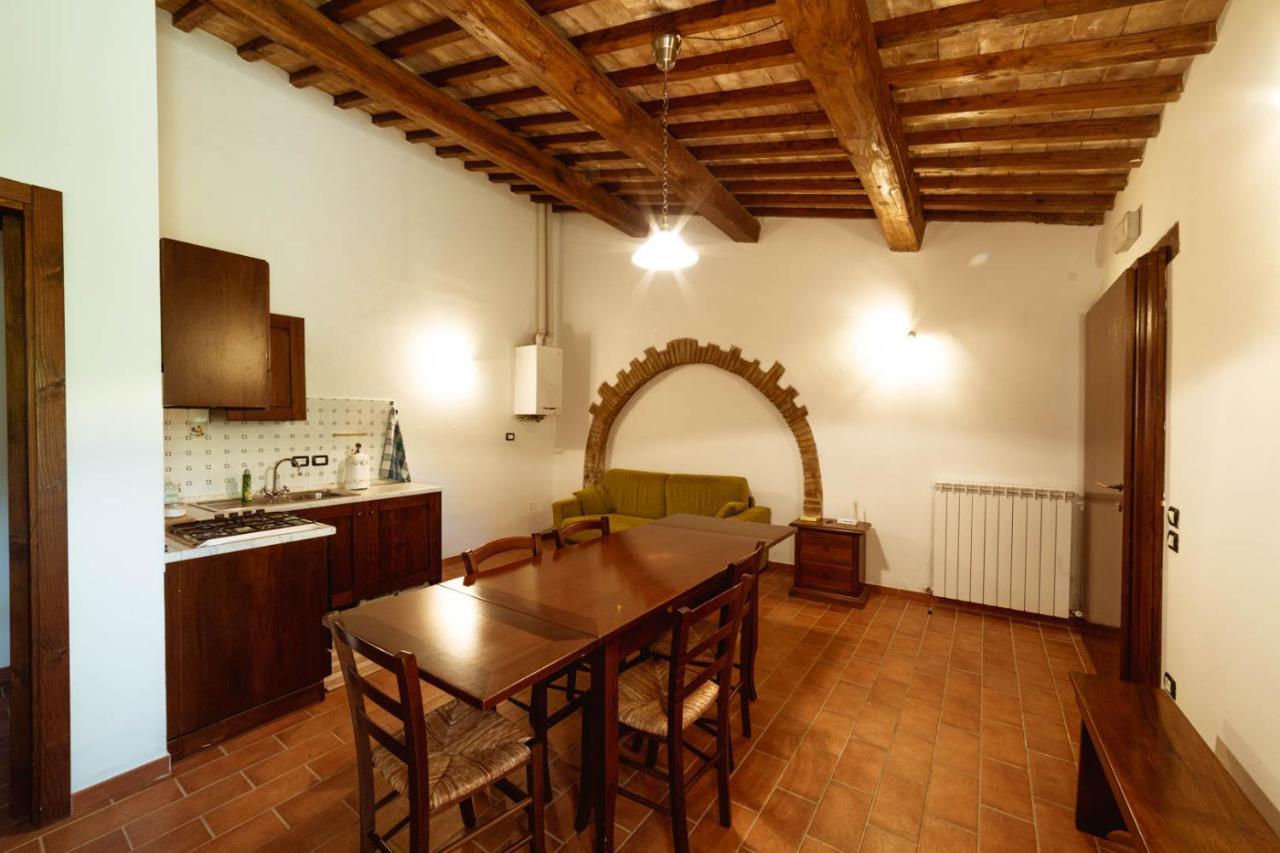 Agriturismo Le Radici อุมแบร์ทิเดอ ภายนอก รูปภาพ