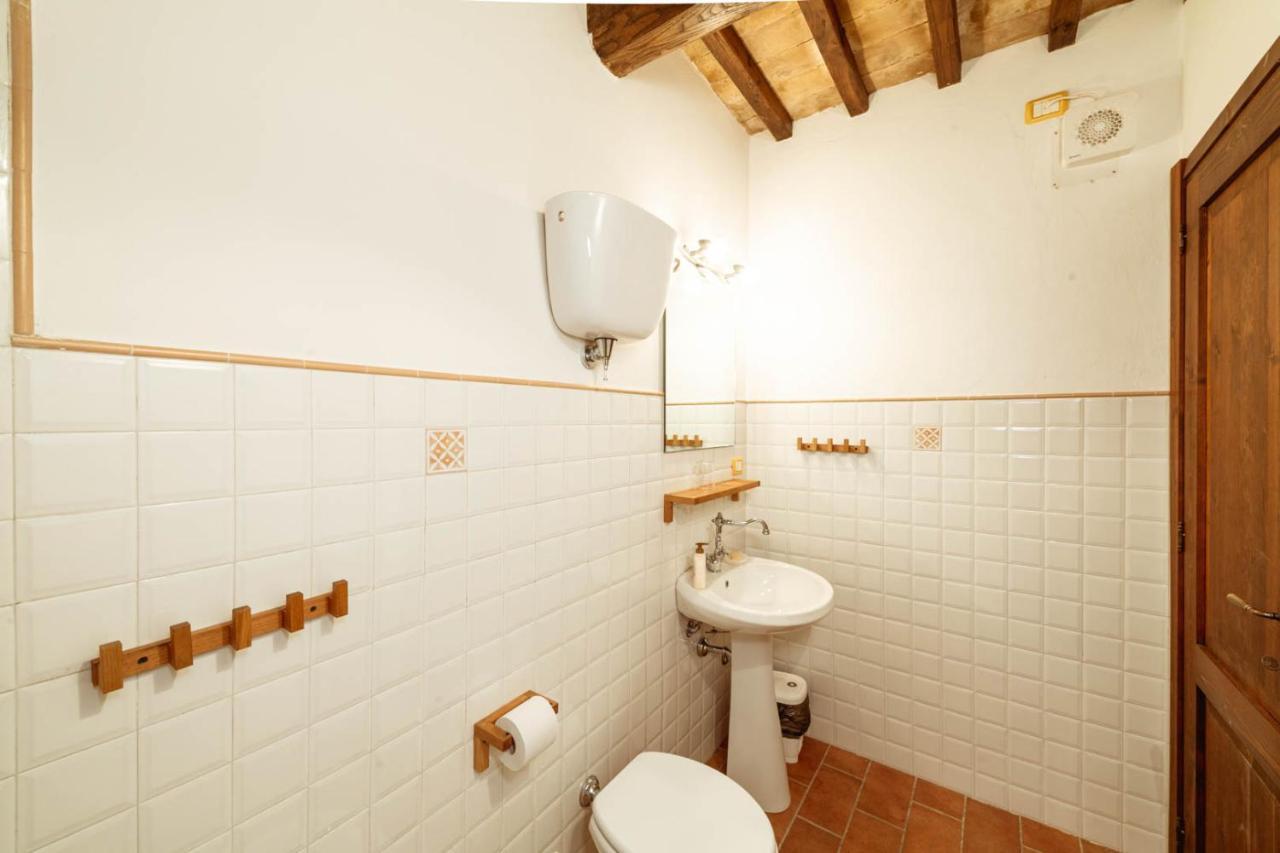 Agriturismo Le Radici อุมแบร์ทิเดอ ภายนอก รูปภาพ