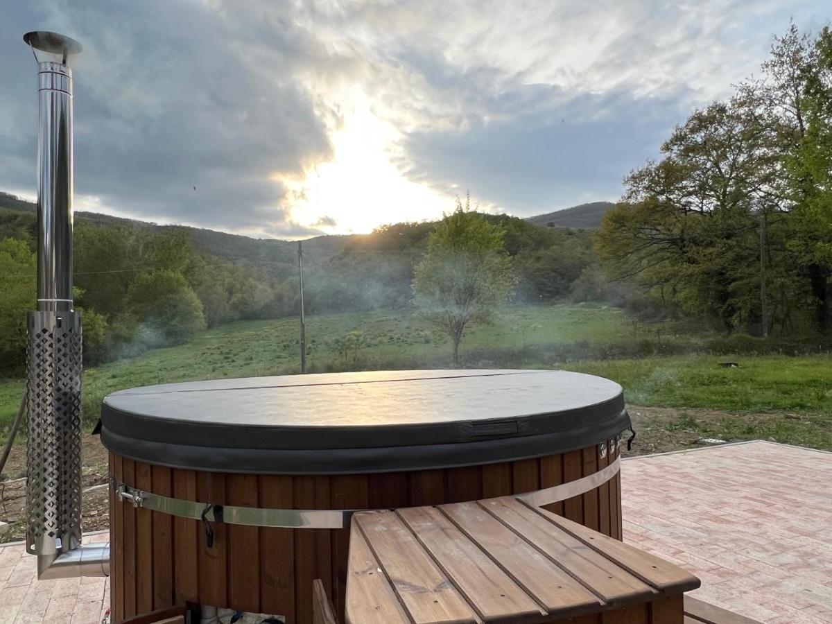 Agriturismo Le Radici อุมแบร์ทิเดอ ภายนอก รูปภาพ